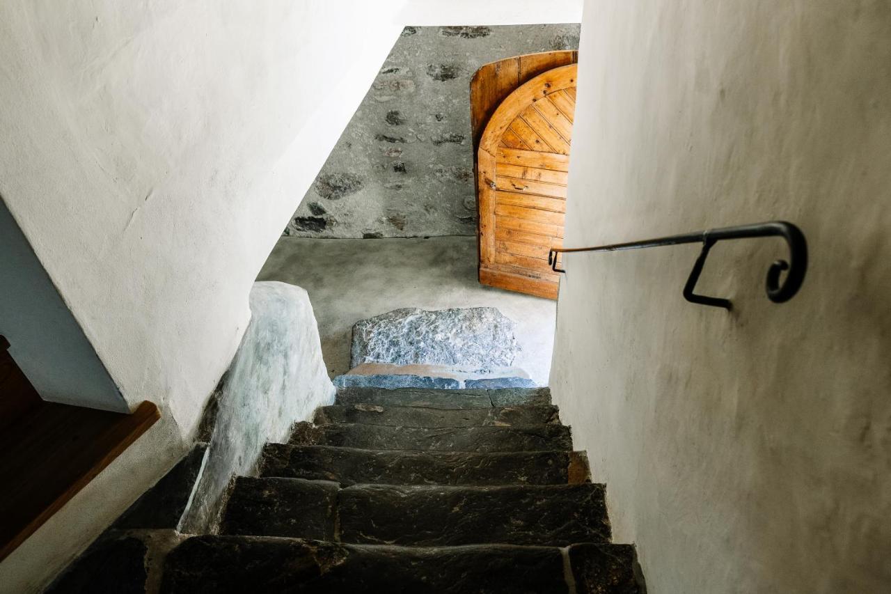 Отель Zum Riesen Historic Refugium Лачес Экстерьер фото